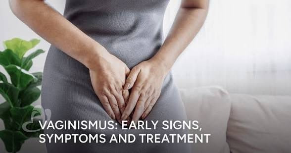 A woman seeking help for pelvic pain
